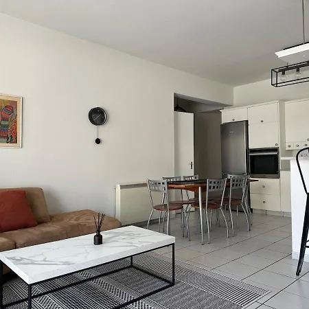White House - For Colleagues And Families Apartment Nikosia