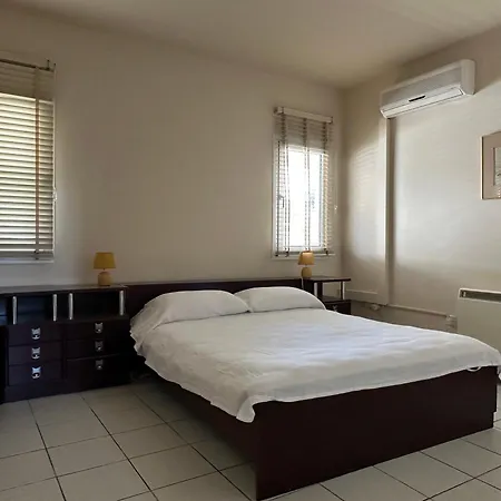 Apartment White House - For Colleagues And Families